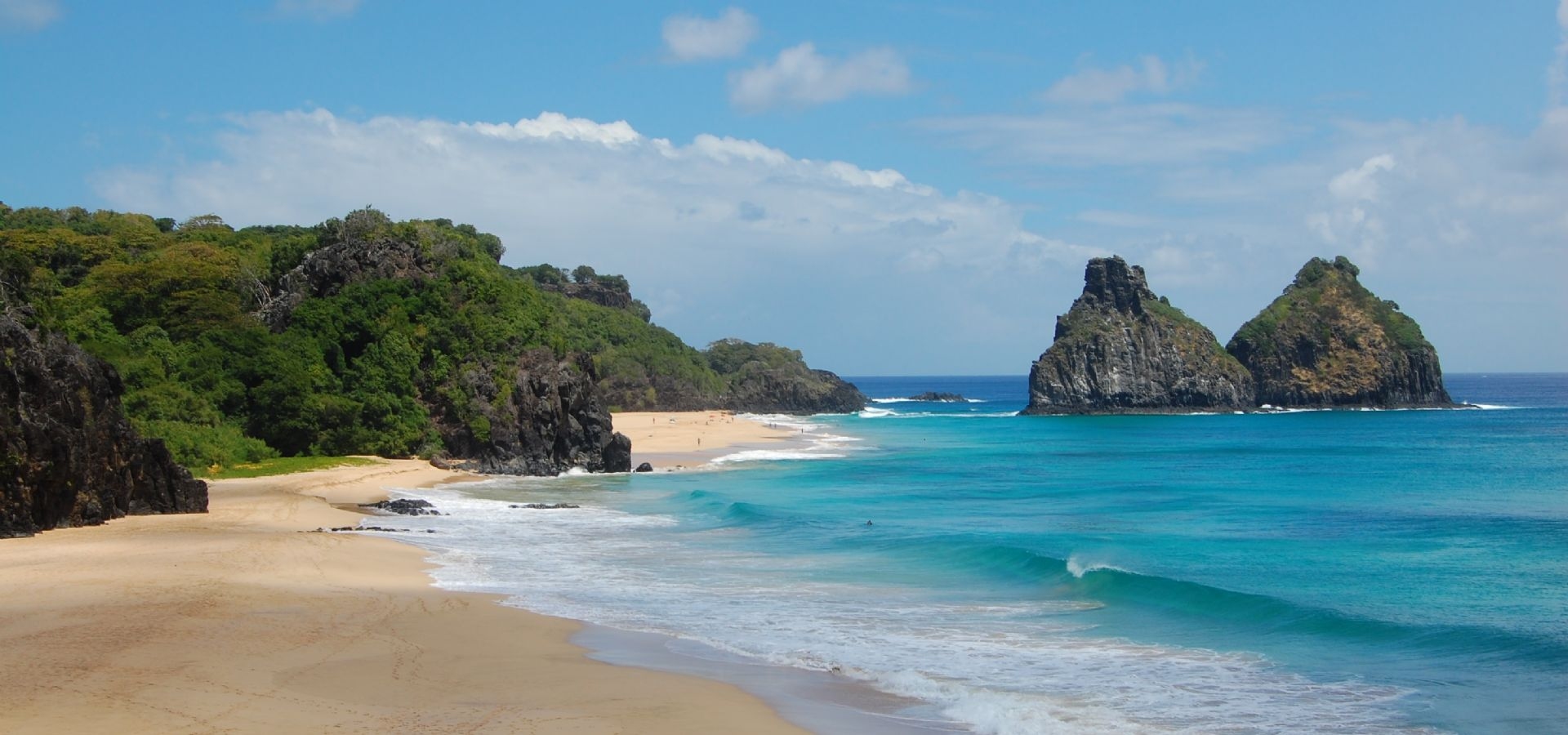 veja de perto as belezas naturais de
<br>Fernando de Noronha
<br> 
<br> 